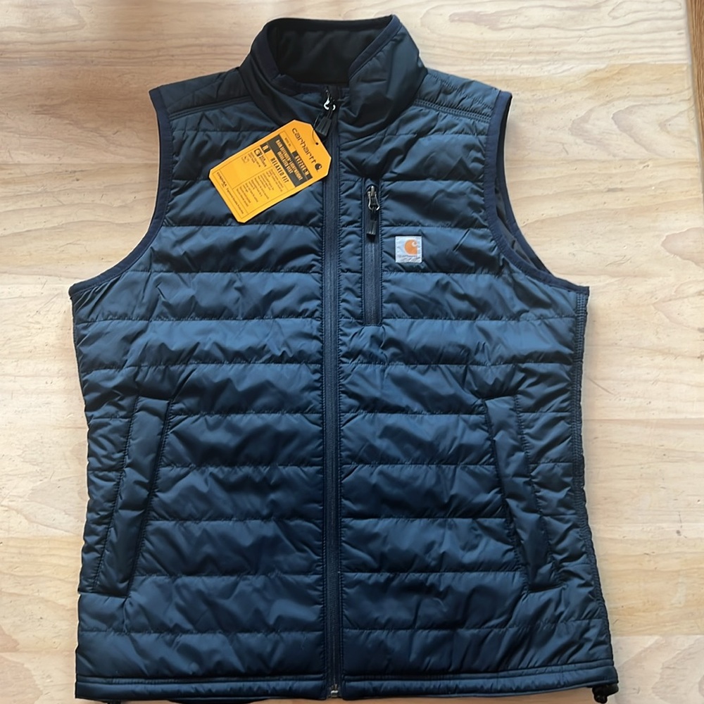 NWT Women’s Carhartt Rain Defender® navy blue lightweight insulted vest size M